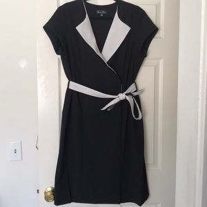 Work career black and white dress 50s, see’s candy